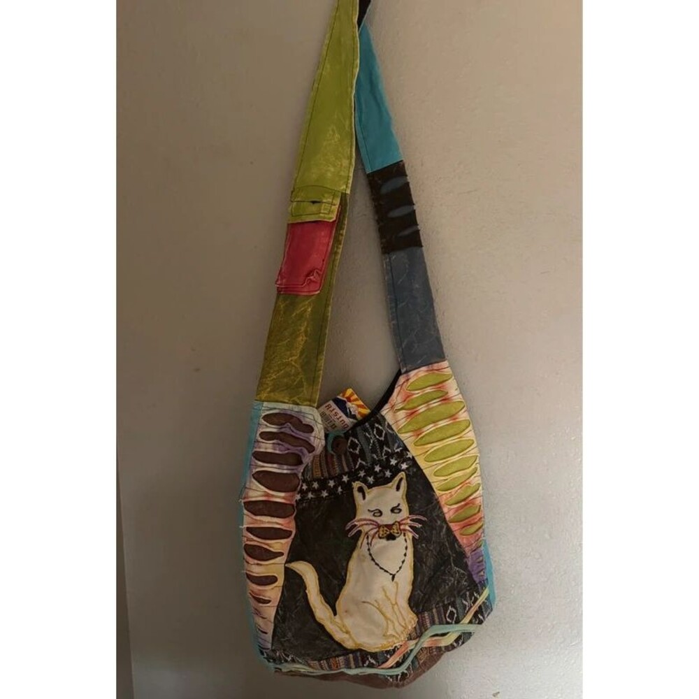 Rising international hobo bag with cat